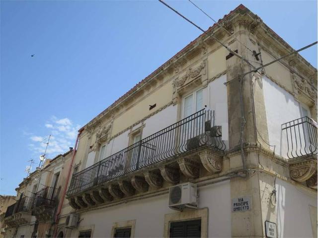 Villa Indipendente in affitto a Noto, Sicilia
