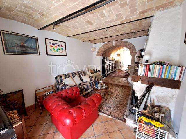 Villa Indipendente in affitto a Ovindoli, Abruzzo