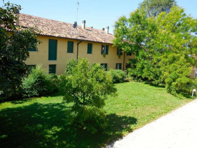 Villa Indipendente in affitto a Paltana, Padova