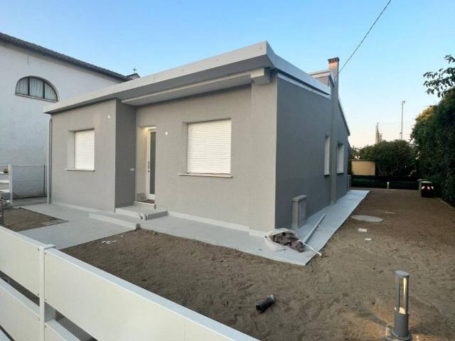 Villa Indipendente in affitto a Guizza, Padova
