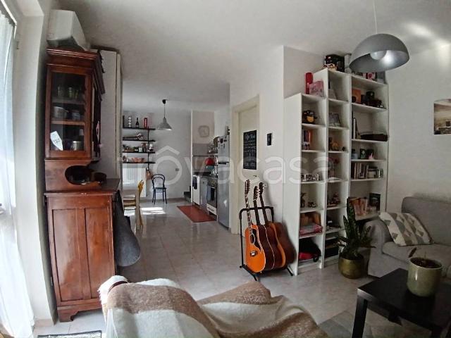 Villa Indipendente in affitto a Borgo Ticino, Pavia