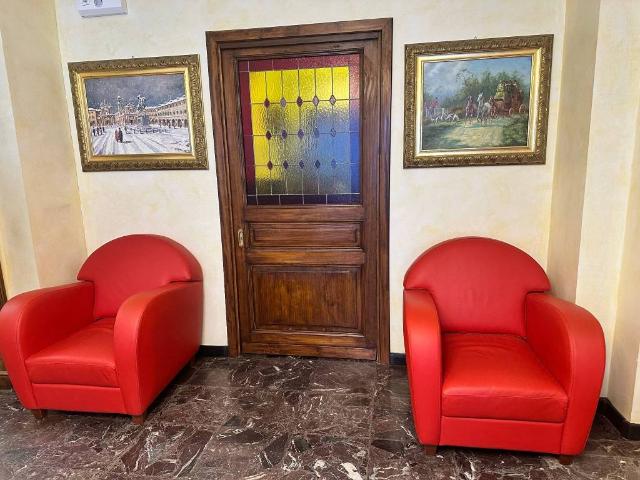 Villa Indipendente in affitto a Sant'Erminio, Cenerente