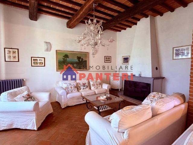 Villa Indipendente in affitto a Colle del Lupo, Uzzano E Castello
