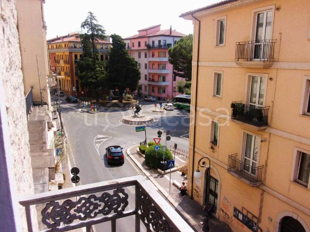 Villa Indipendente in affitto a Montereale, Potenza