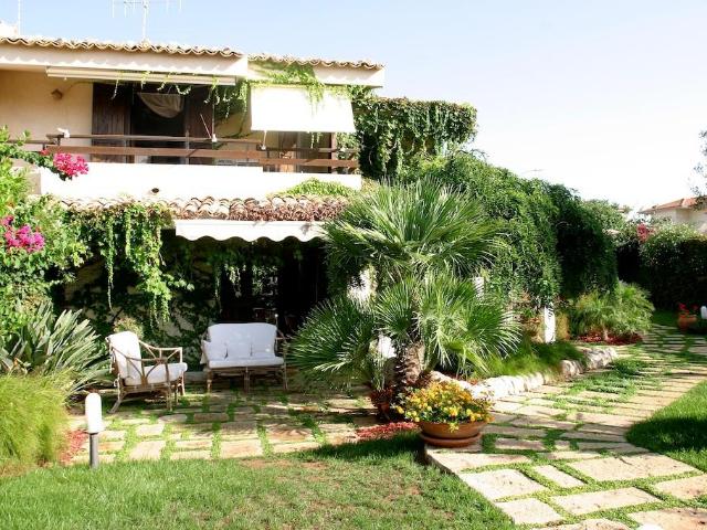 Villa Indipendente in affitto a Ragusa, Marina di Ragusa