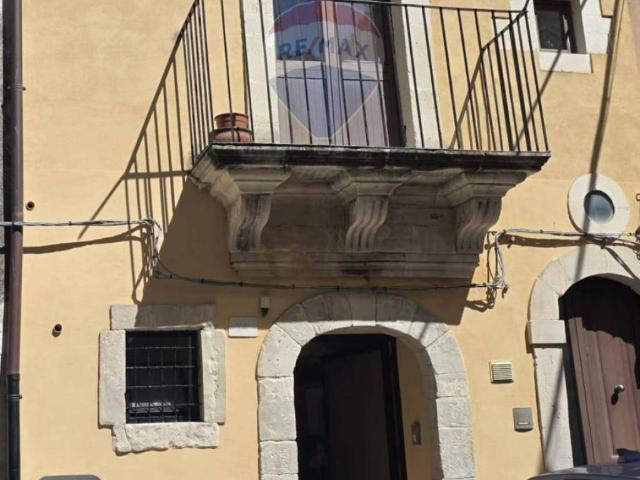 Villa Indipendente in affitto a Ragusa, Cappuccini