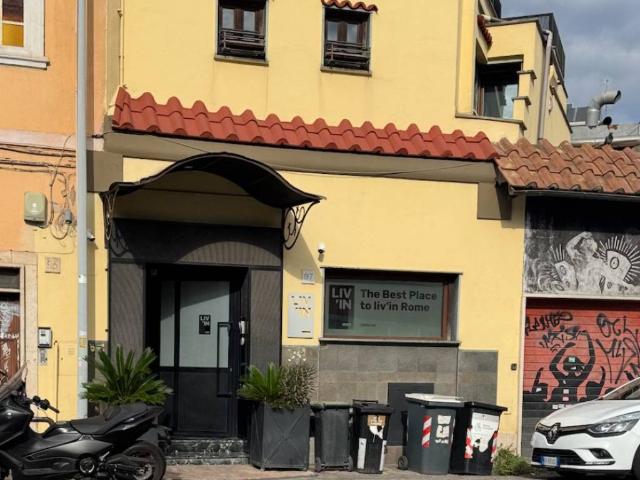 Villa Indipendente in affitto a Municipio Roma II, Roma Capitale
