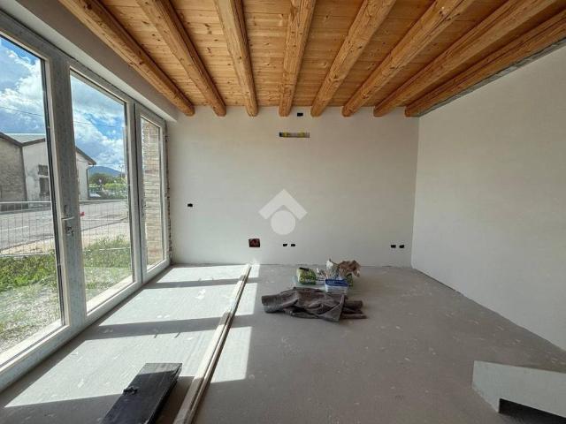 Villa Indipendente in affitto a San Pietro di Feletto, San Pietro Di Feletto