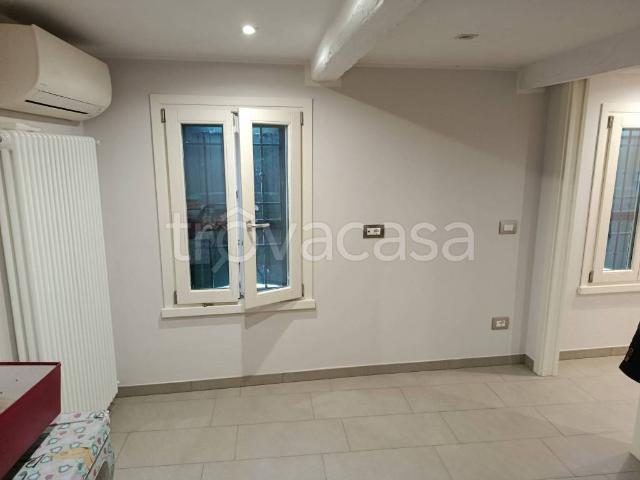 Villa Indipendente in affitto a Tresinaro - Secchia, Re