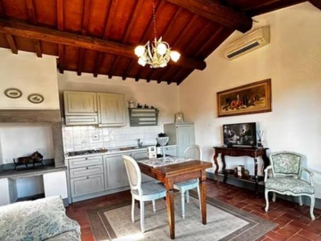 Villa Indipendente in affitto a Scandicci, Toscana