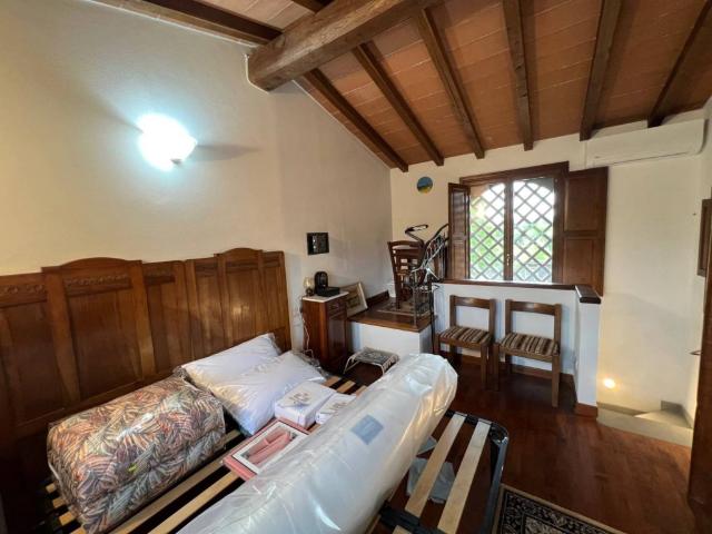 Villa Indipendente in affitto a Scandicci, Toscana