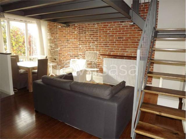 Villa Indipendente in affitto a Punicia, Sesto Calende