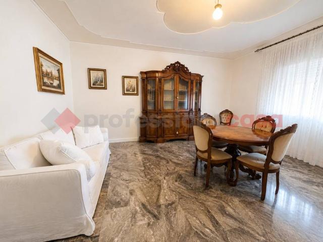 Villa Indipendente in affitto a Solesino, Veneto