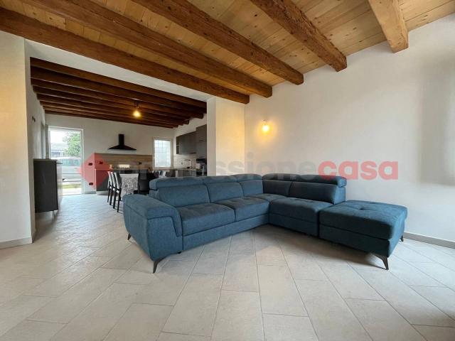 Villa Indipendente in affitto a Sorgà, Veneto