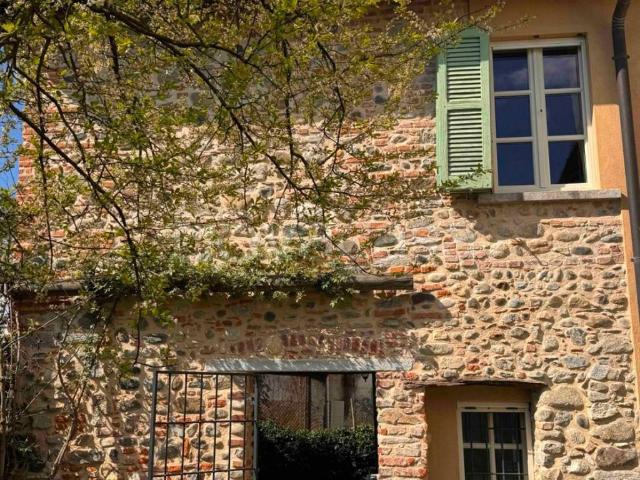 Villa Indipendente in affitto a Sumirago, Lombardia