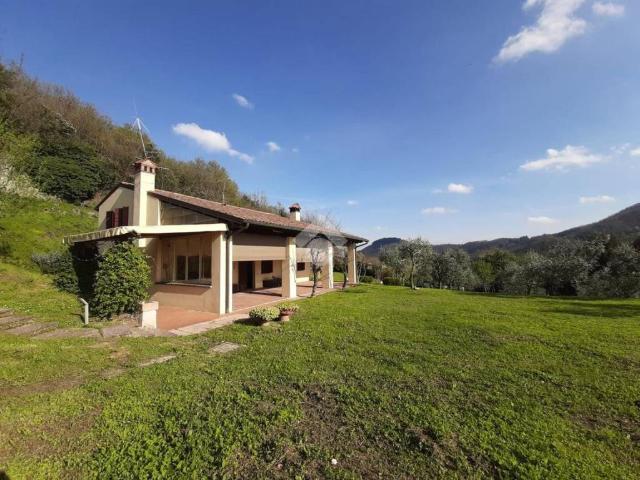 Villa Indipendente in affitto a Teolo, Veneto