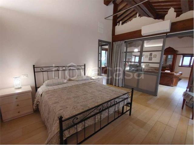 Villa Indipendente in affitto a Izzalini, Umbria