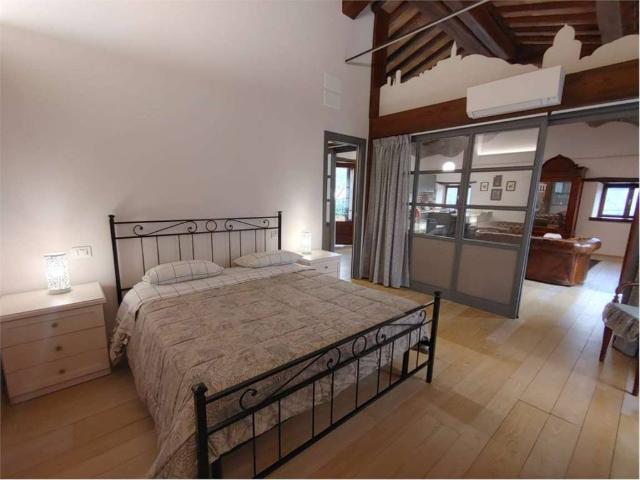 Villa Indipendente in affitto a Izzalini, Umbria