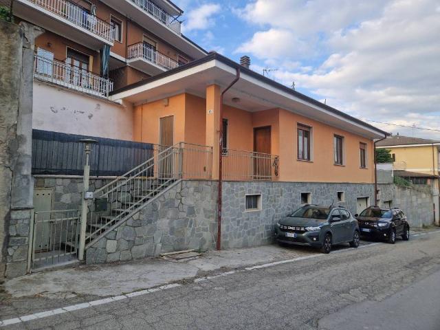 Villa Indipendente in affitto a Piemonte, Asti