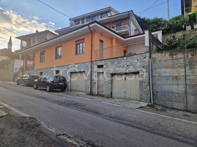Villa Indipendente in affitto a Piemonte, Asti