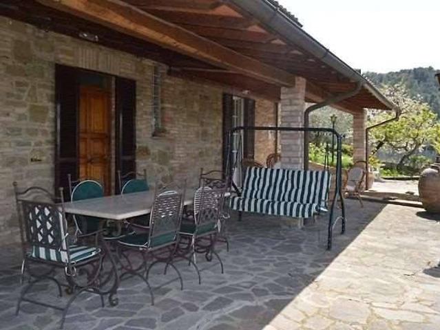 Villa Indipendente in affitto a Torgiano, Umbria