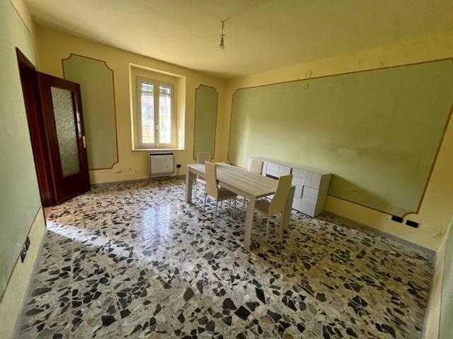 Villa Indipendente in affitto a Tornata, Lombardia