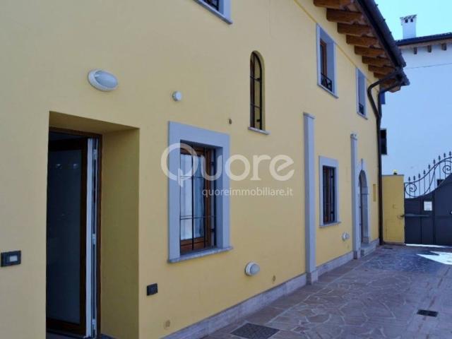 Villa Indipendente in affitto a Borgo Villalta, Reana Del Roiale