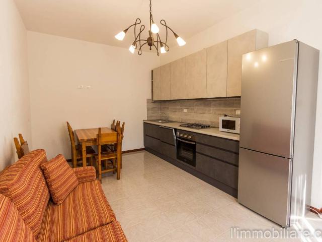 Villa Indipendente in affitto a Quinzano, Verona