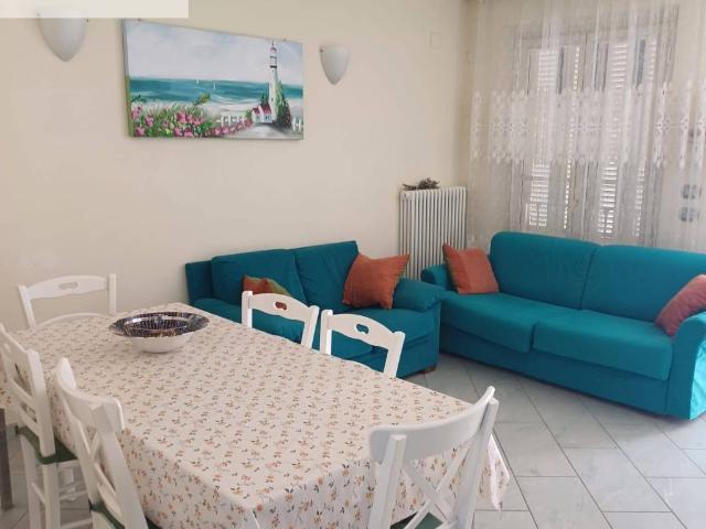 Villa Indipendente in affitto a Viareggio, Toscana