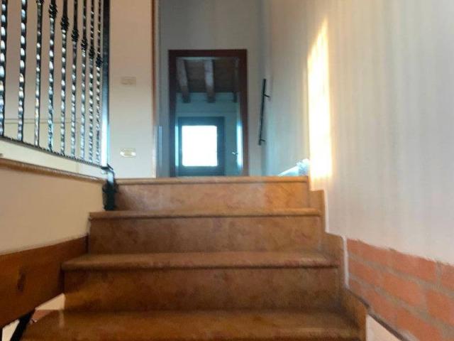 Villa Indipendente in affitto a Saviabona, Vicenza