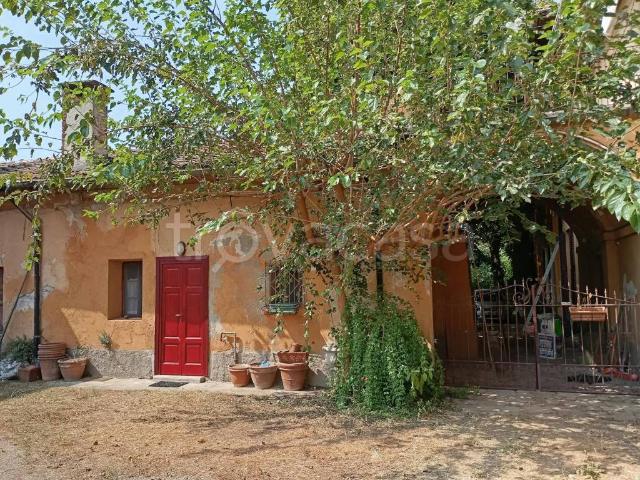 Villa Indipendente in affitto a Comunità Montana del Piambello, Cantello