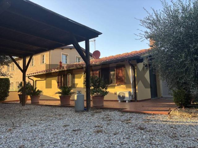 Villa Indipendente in affitto a Unione dei Comuni Circondario dell'Empolese Valdelsa, Vinci