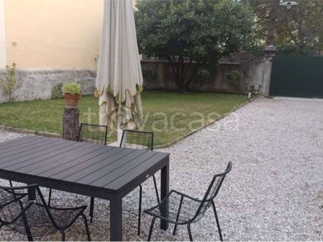 Villa Indipendente in affitto a Vittorio Veneto, Veneto