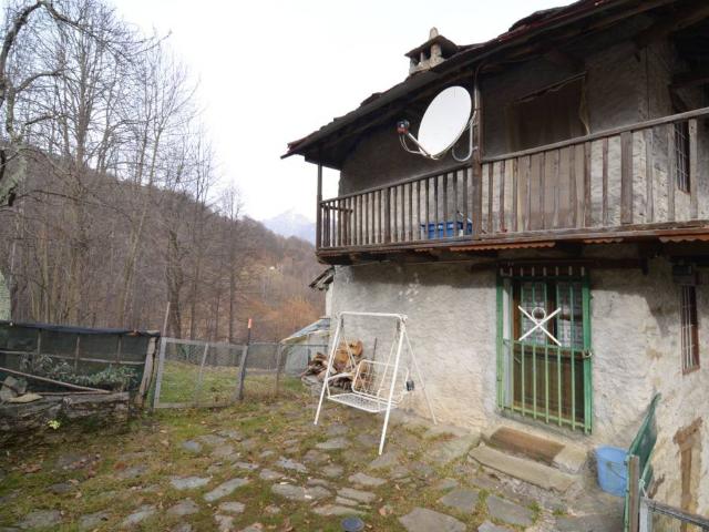 Villa Indipendente in affitto a Unione Montana Alpi Graie, Piemonte
