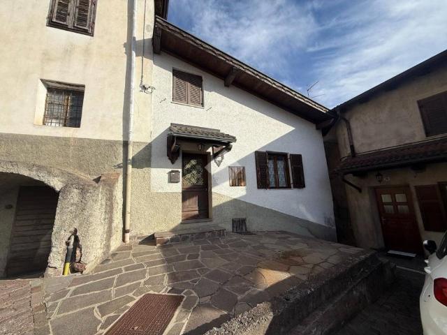 Villa Indipendente in affitto a Valda, Altavalle