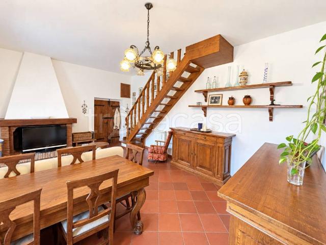 Villa Indipendente in affitto a San Giustino, Umbria