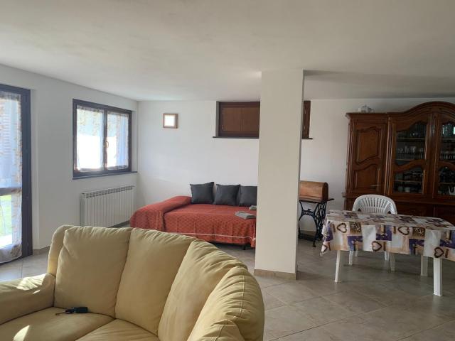 Villa Indipendente in affitto a Pian del Quercione, Massarosa