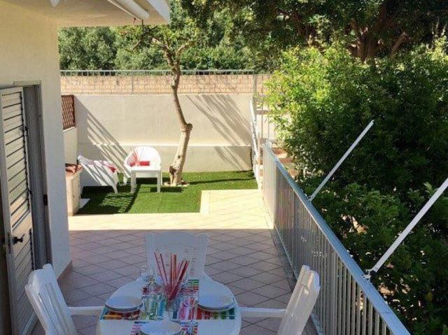 Villa Indipendente in affitto a Marina di Ragusa, Ragusa
