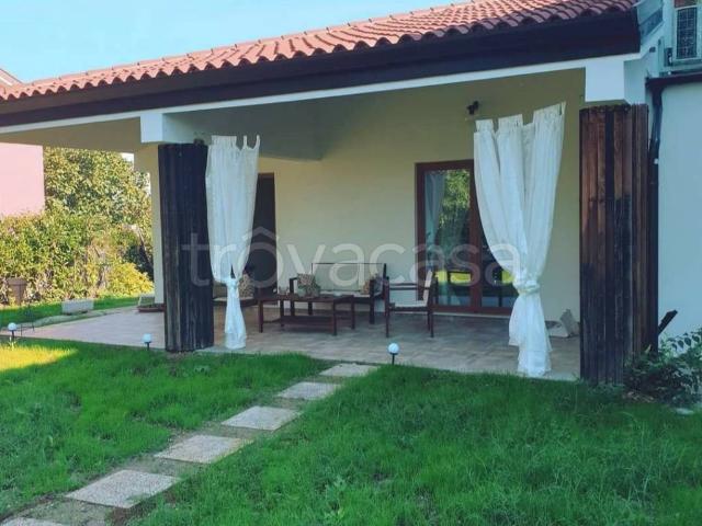 Villa Indipendente in affitto a Aurisina, Friuli-Venezia Giulia