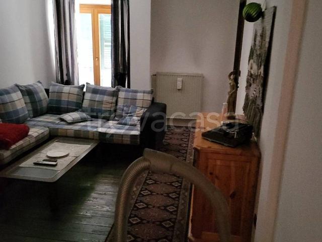 Villa Indipendente in affitto a Fusine, Sondrio