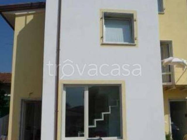 Villa Indipendente in affitto a San Leonardo, Marina Di Massa