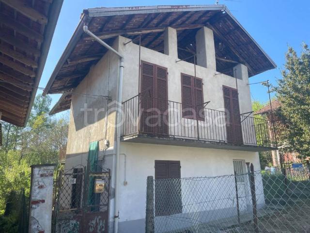 Villa Indipendente in affitto a Piemonte, Biella