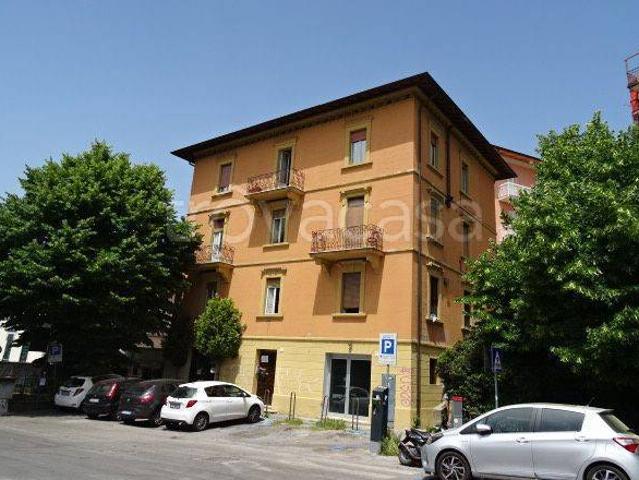 Villa Indipendente in affitto a Sant'Erminio, Cenerente