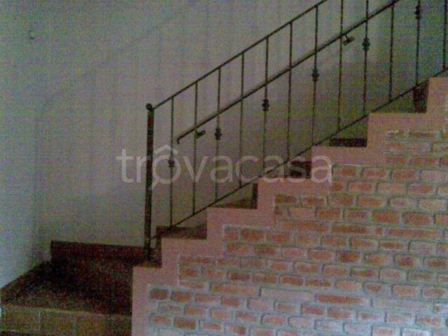 Villa Indipendente in affitto a Rezzato, Lombardia