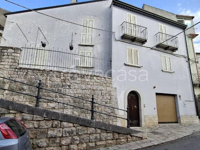 Villa Indipendente in affitto a Riccia, Molise