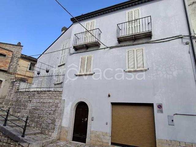 Villa Indipendente in affitto a Riccia, Molise