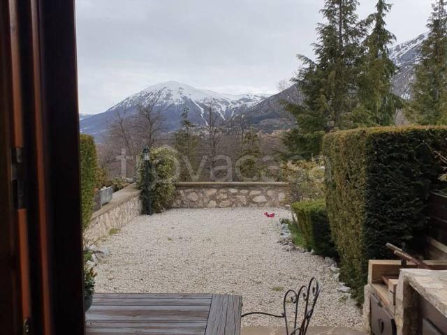 Villa Indipendente in affitto a Cerri, Rocca Di Cambio