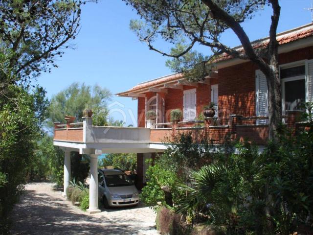 Villa Indipendente in affitto a Sabaudia, Lazio