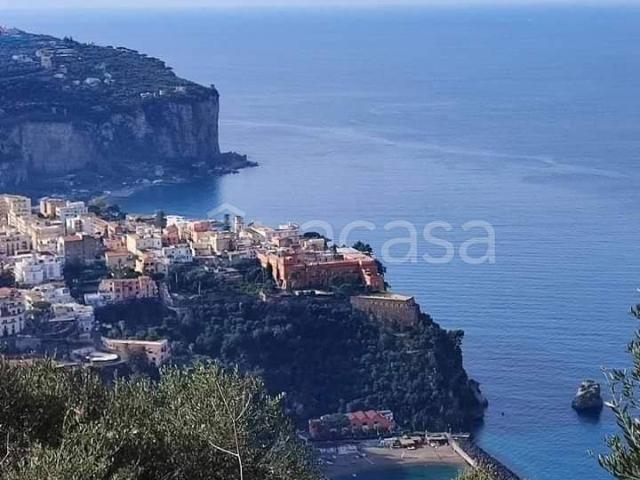 Villa Indipendente in affitto a Bonea, Vico Equense