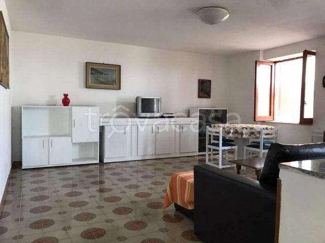 Villa Indipendente in affitto a Agropoli, Campania